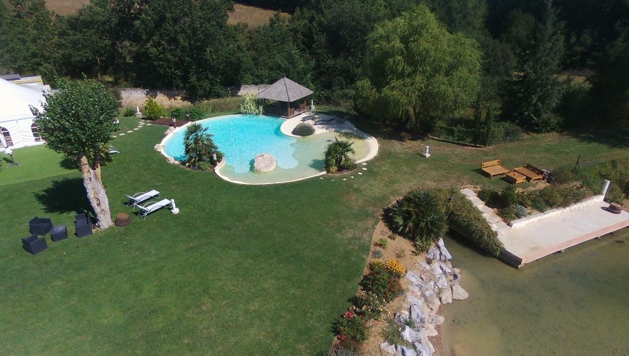 Caraman Le Lac De Crivito Bed & Breakfast エクステリア 写真
